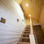 Appartement три сосни Kossiv