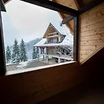 три сосни