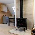 три сосни Appartement Kossiv
