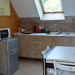 три сосни Appartement Kossiv