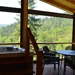 три сосни Appartement *